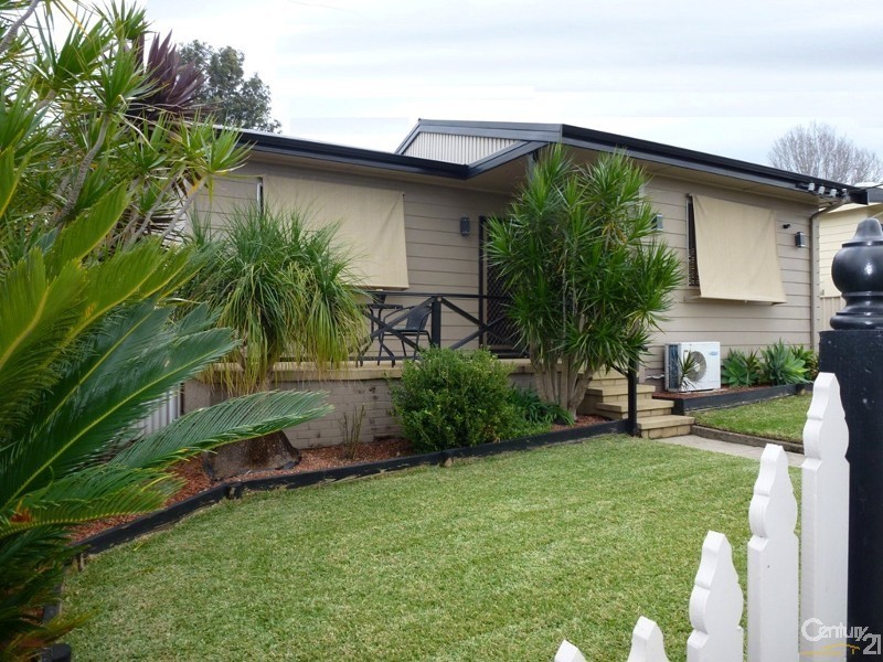 51 Neilson Street, Edgeworth NSW 2285