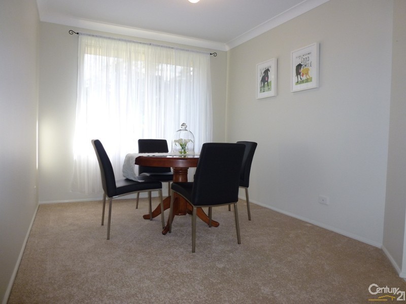 1 Cypress Close, Fletcher NSW 2287