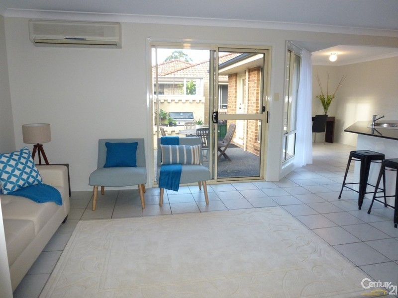 1 Cypress Close, Fletcher NSW 2287