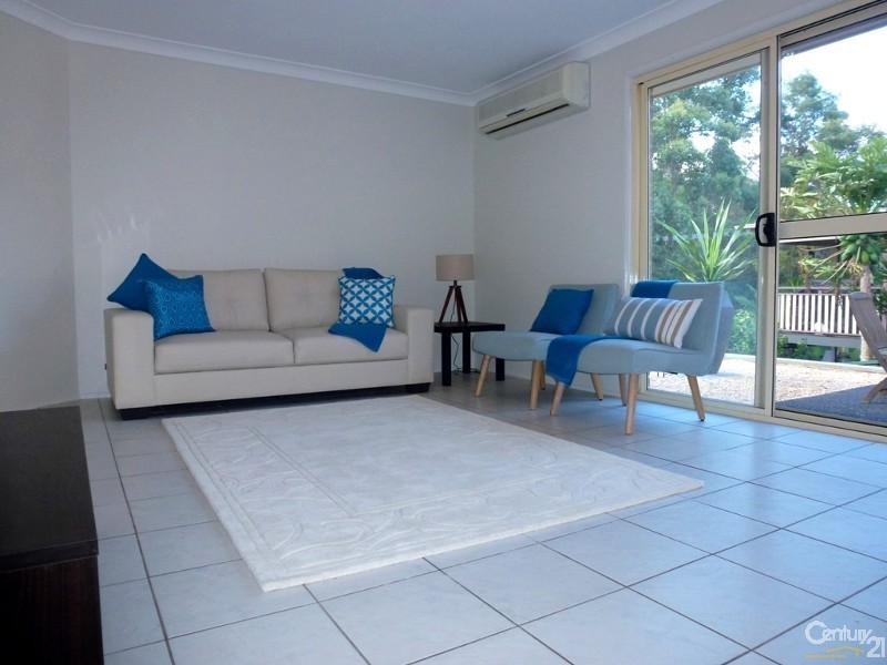 1 Cypress Close, Fletcher NSW 2287