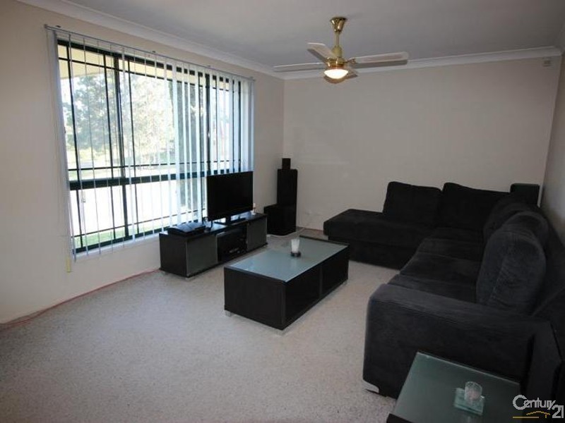 176 Regiment Road, Rutherford NSW 2320