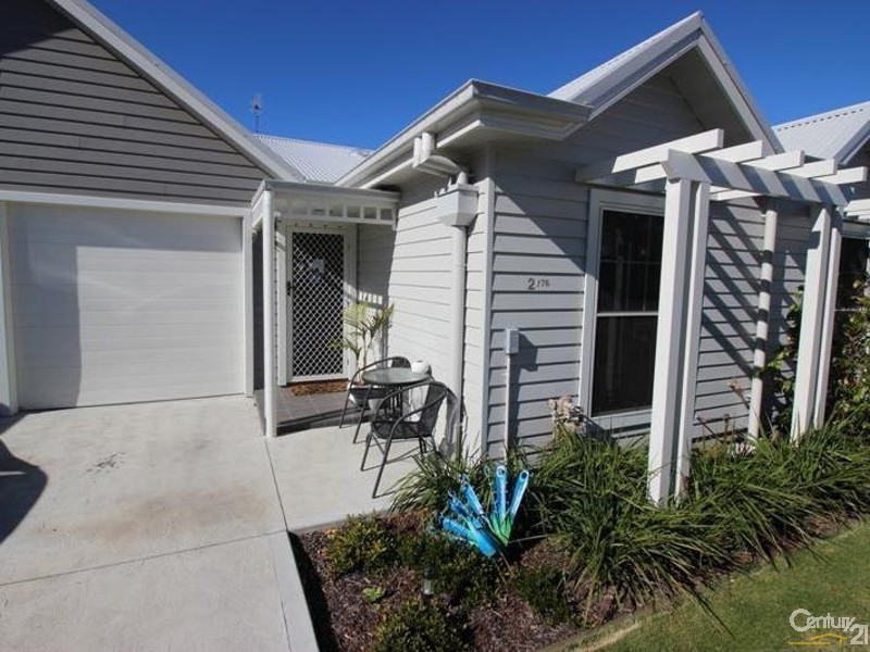 2/76 Harriett Street, Waratah NSW 2298