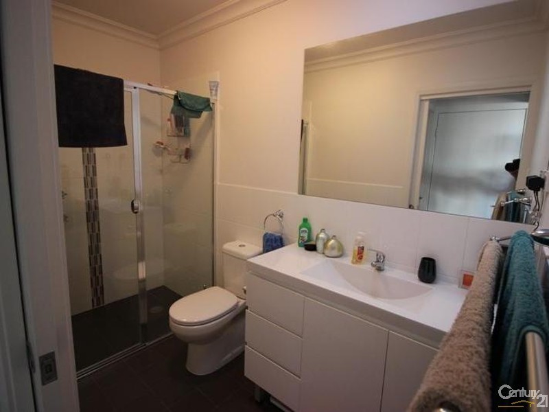 2/76 Harriett Street, Waratah NSW 2298