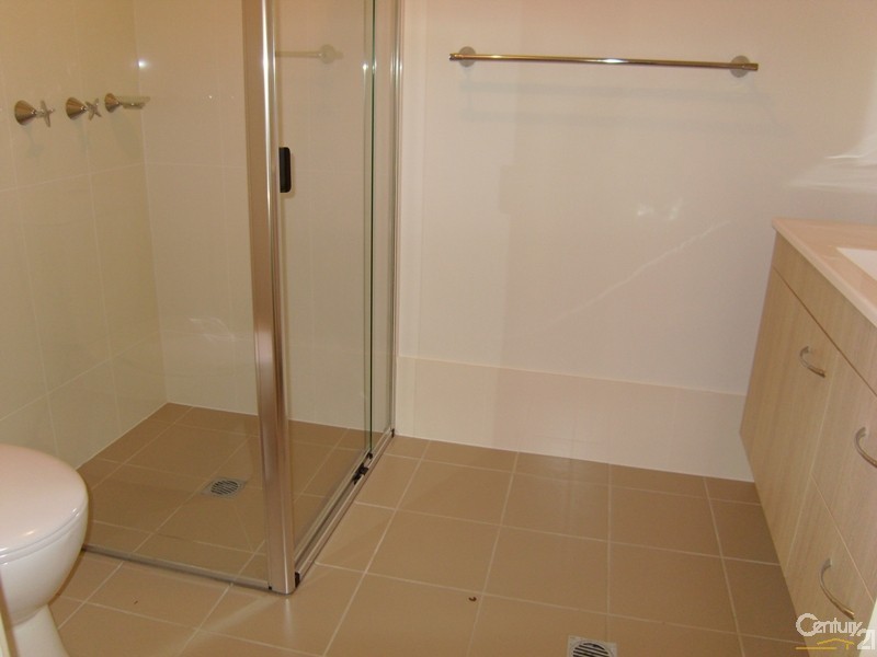 31 Tenyo Street, Cameron Park NSW 2285