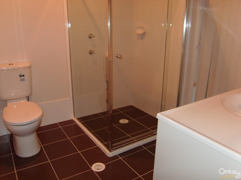 8 Redmond Circuit, Cameron Park NSW 2285