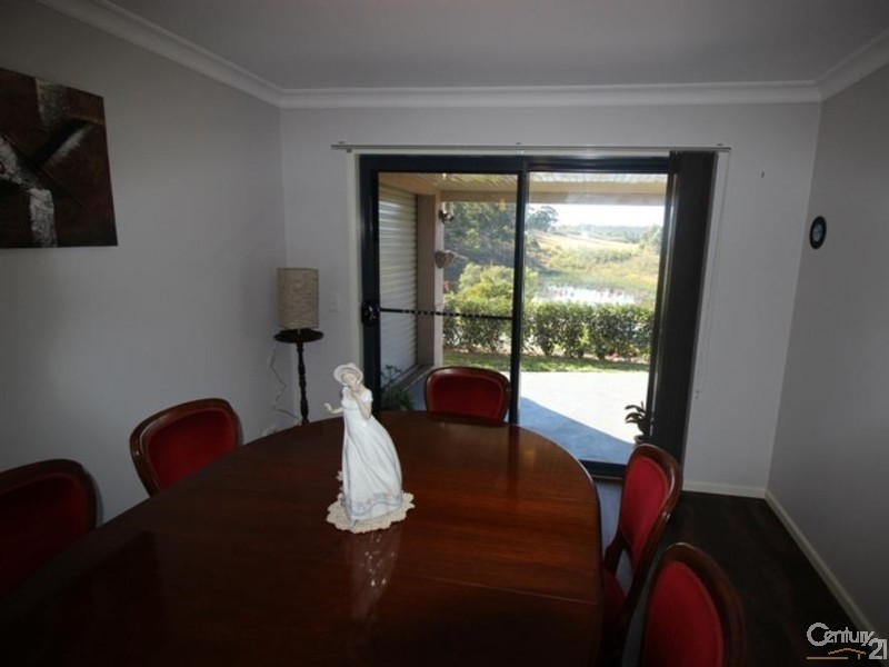 32 Ridgemont Avenue, Cameron Park NSW 2285