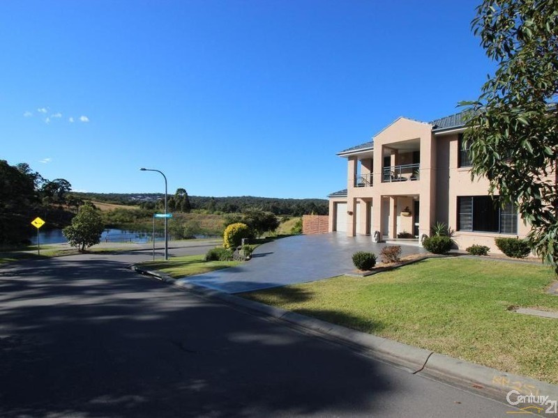 32 Ridgemont Avenue, Cameron Park NSW 2285