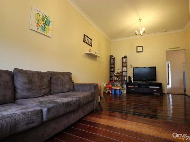 32 Wallsend Road, West Wallsend NSW 2286