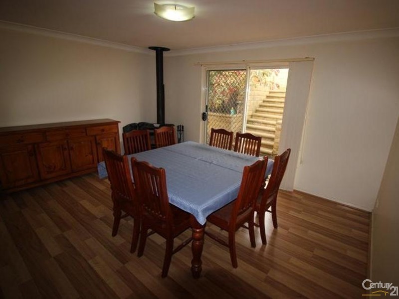 6 Libertas Road, Cameron Park NSW 2285