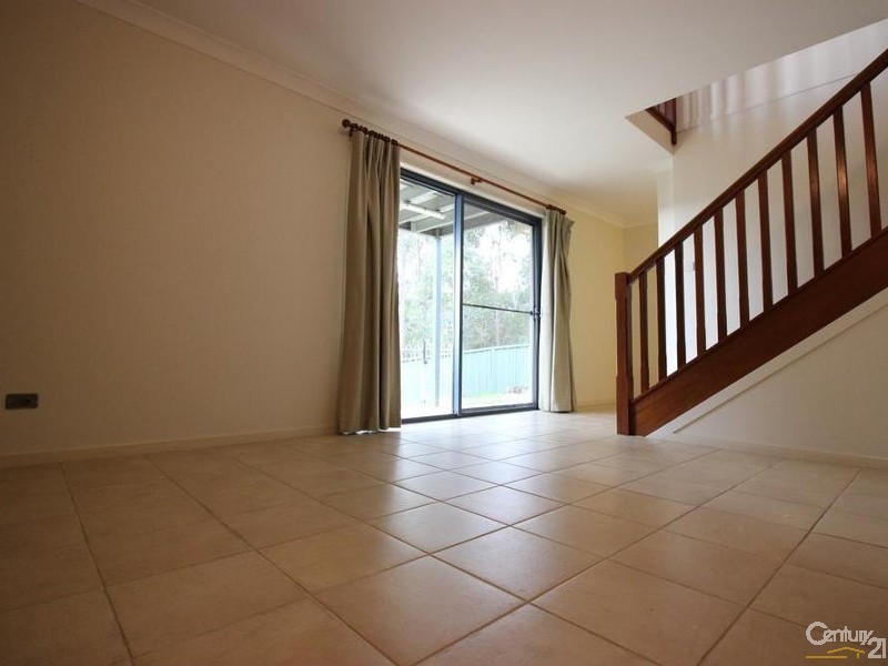 39 Araminta Chase, Cameron Park NSW 2285