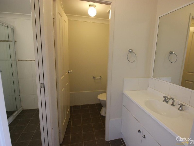 39 Araminta Chase, Cameron Park NSW 2285