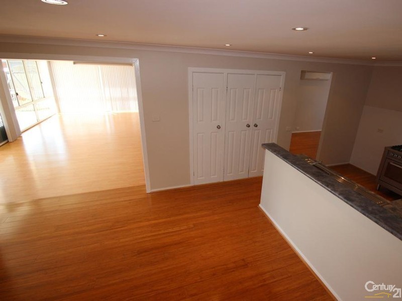 1 Peacock Court, Cameron Park NSW 2285