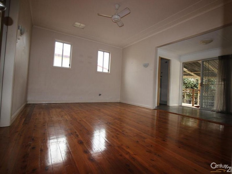 61 Turnbull Street, Edgeworth NSW 2285