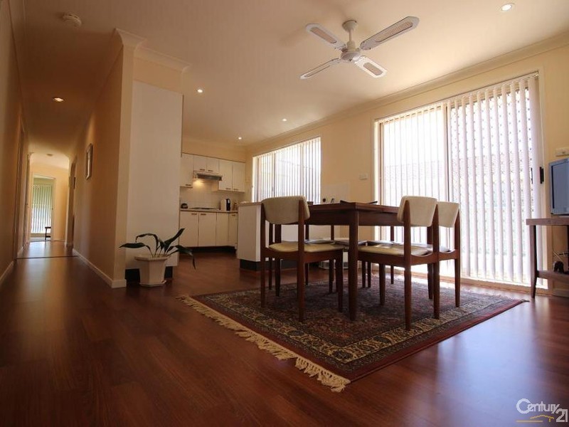 7 Alana Close, Cameron Park NSW 2285