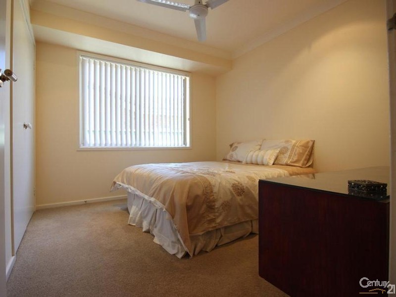 7 Alana Close, Cameron Park NSW 2285