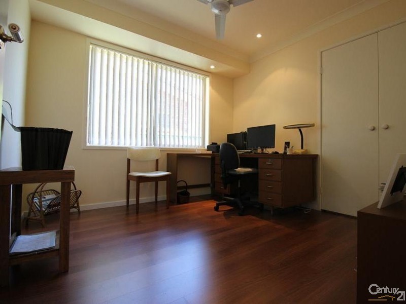 7 Alana Close, Cameron Park NSW 2285