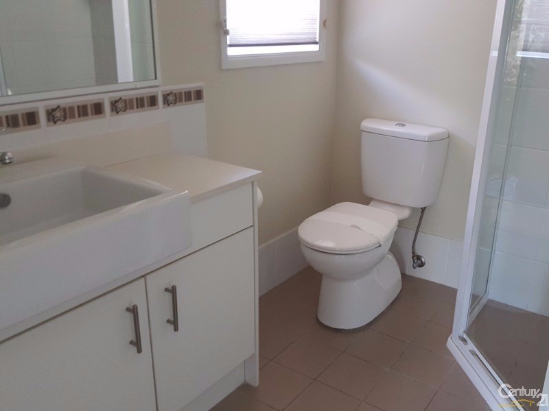 24 Billabong Drive, Cameron Park NSW 2285