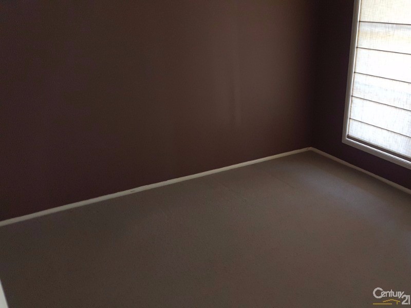 24 Billabong Drive, Cameron Park NSW 2285