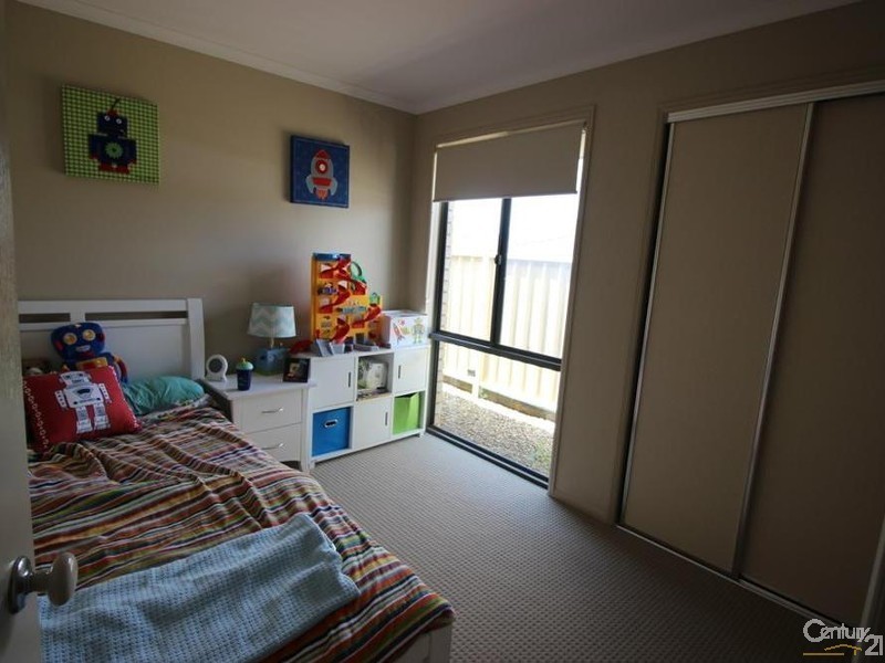 7 Horizon Avenue, Cameron Park NSW 2285