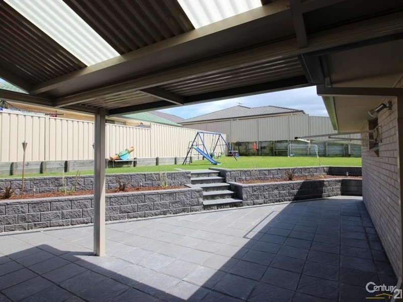 7 Horizon Avenue, Cameron Park NSW 2285