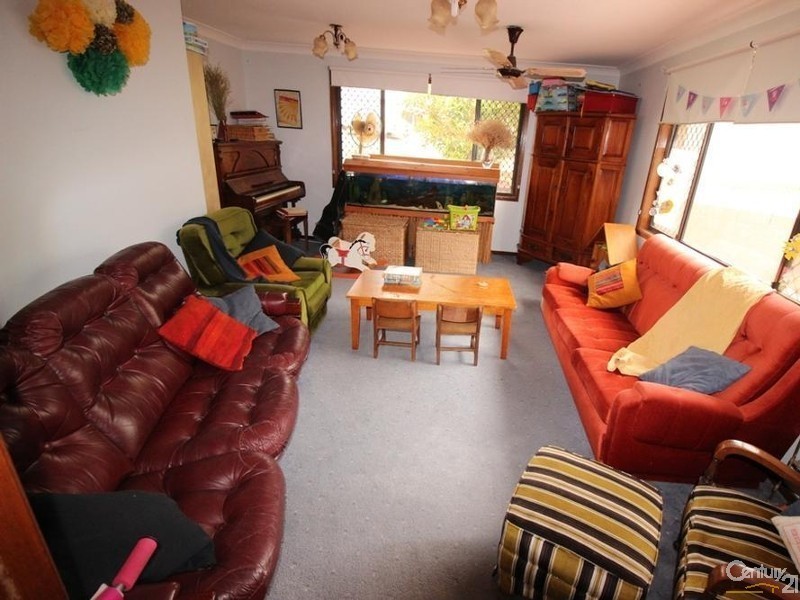 7 Bilba Crescent, Maryland NSW 2287