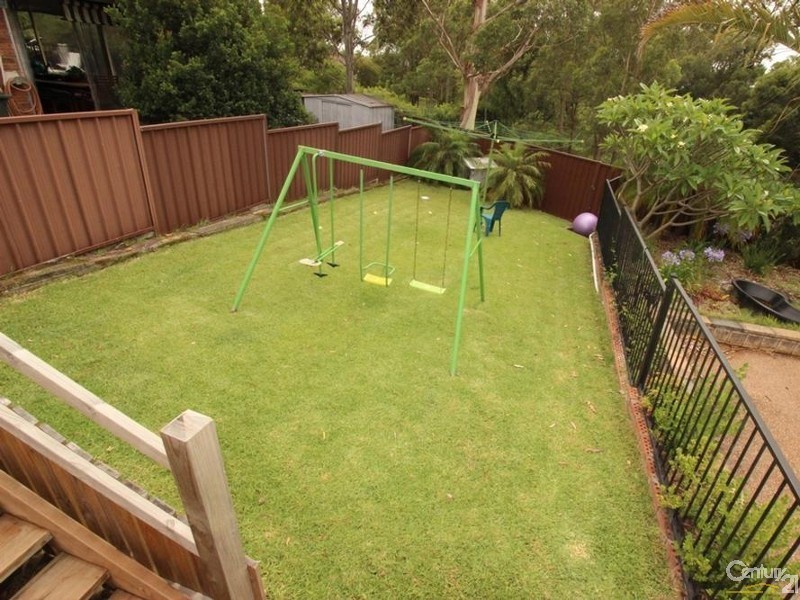 7 Bilba Crescent, Maryland NSW 2287