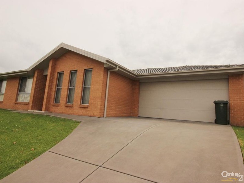 26 Northridge Drive, Cameron Park NSW 2285