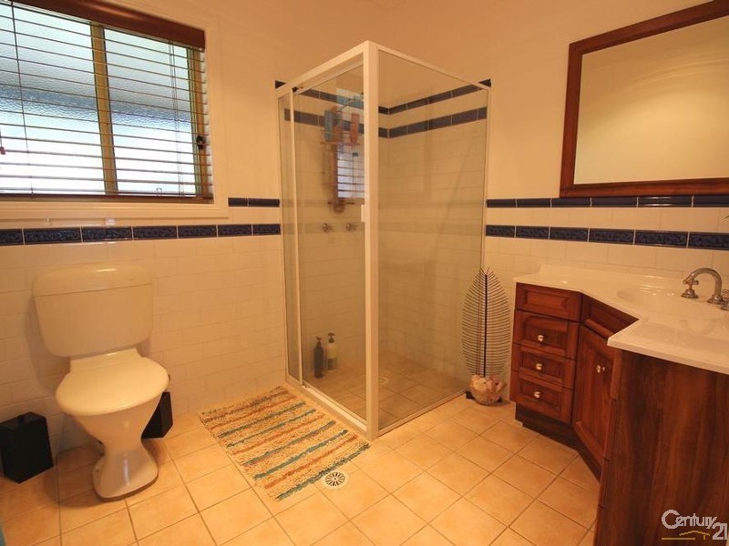 5 Currawong Close, Weston NSW 2326