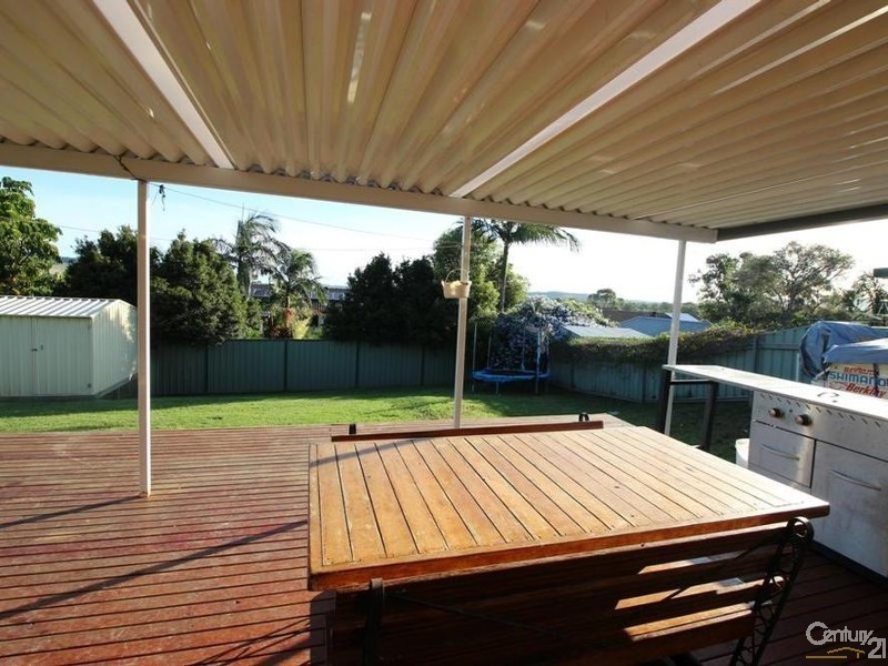 16 Salix Drive, Edgeworth NSW 2285