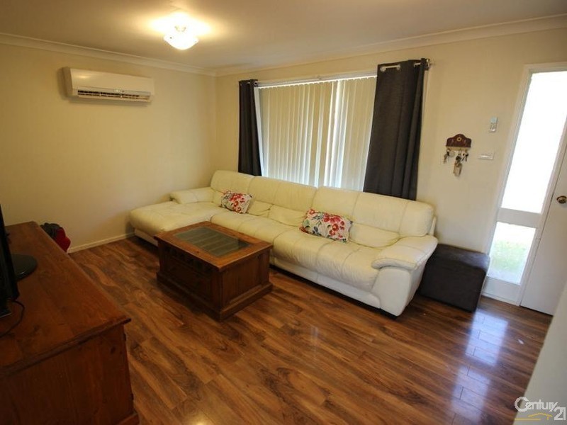 16 Salix Drive, Edgeworth NSW 2285