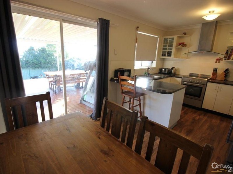 16 Salix Drive, Edgeworth NSW 2285