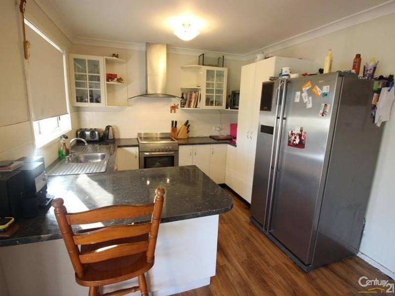 16 Salix Drive, Edgeworth NSW 2285