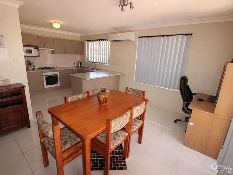 38 Logan Road, Rutherford NSW 2320