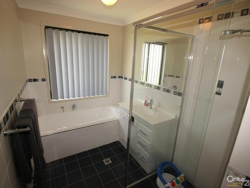 38 Logan Road, Rutherford NSW 2320