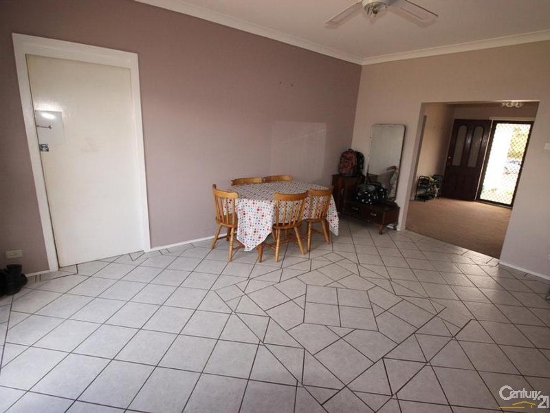 41 Earl Street, Holmesville NSW 2286