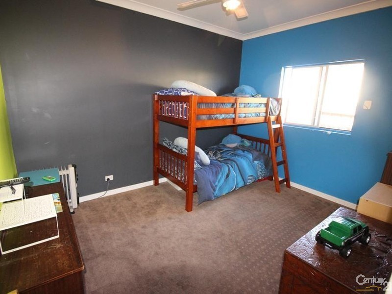 41 Earl Street, Holmesville NSW 2286