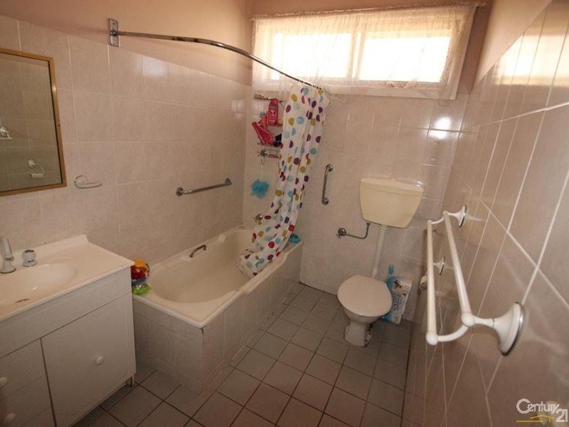 41 Earl Street, Holmesville NSW 2286