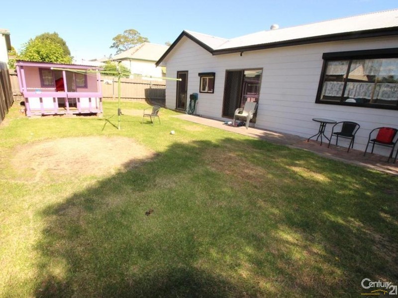41 Earl Street, Holmesville NSW 2286