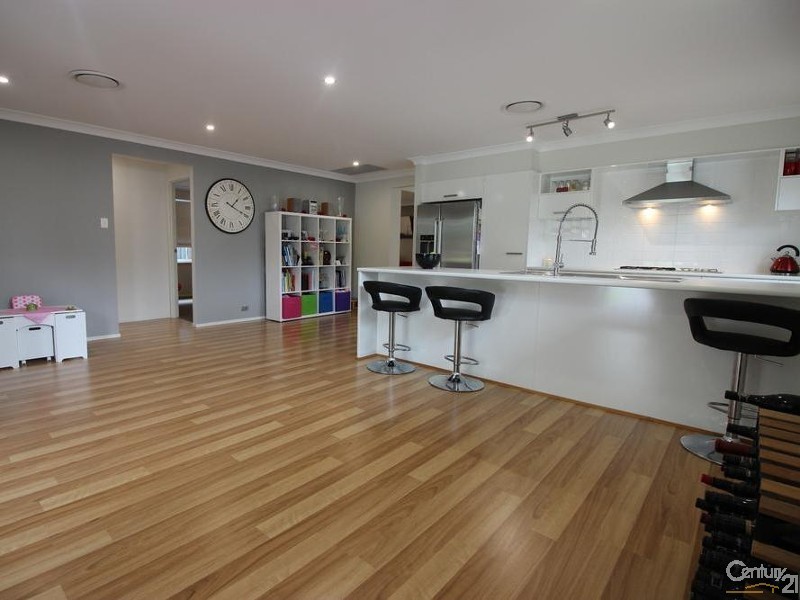 23 Craighill Crescent, Cameron Park NSW 2285