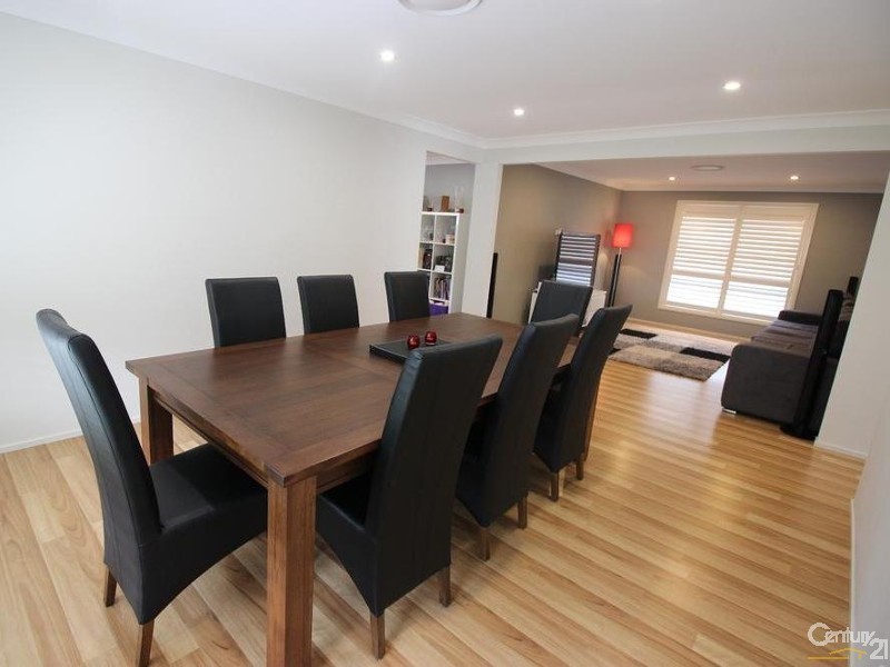 23 Craighill Crescent, Cameron Park NSW 2285