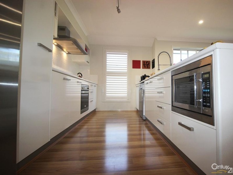 23 Craighill Crescent, Cameron Park NSW 2285