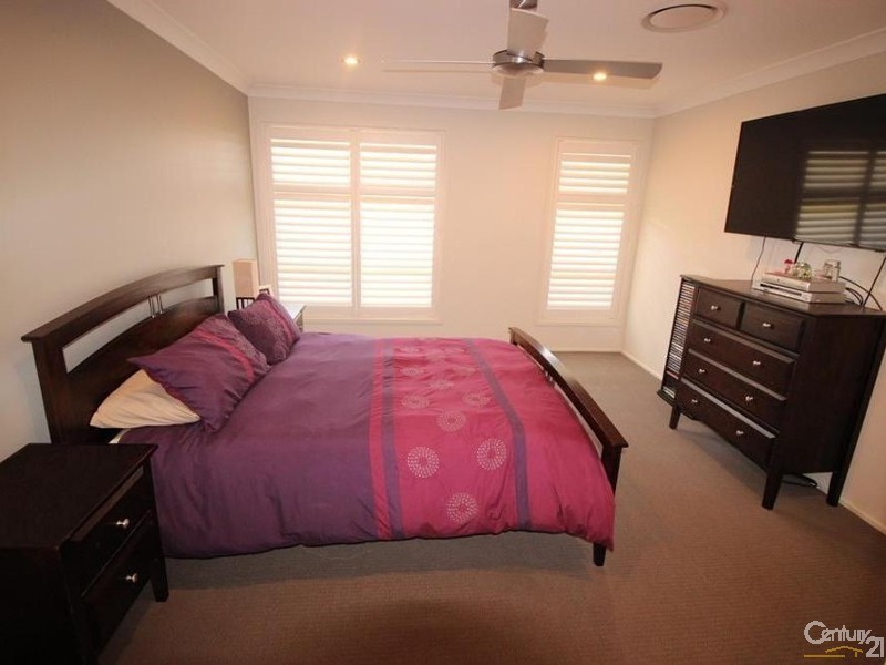 23 Craighill Crescent, Cameron Park NSW 2285