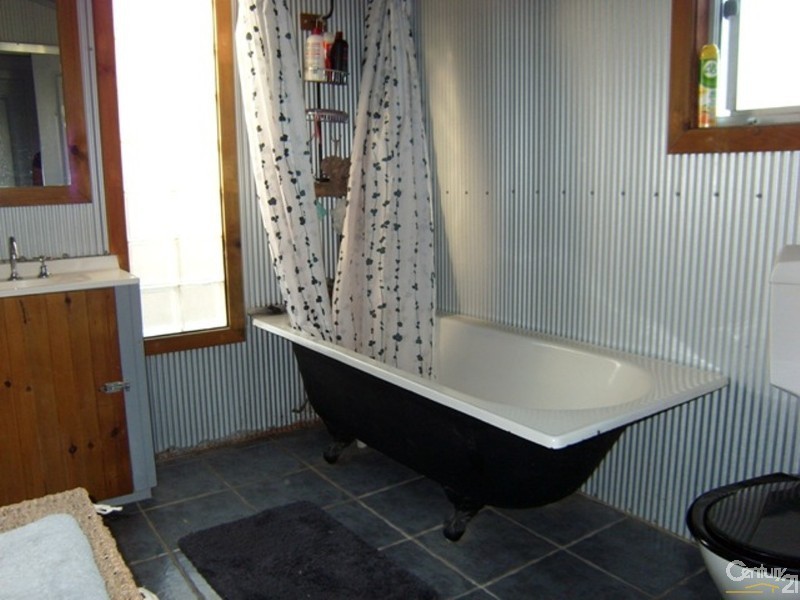 50 Neilson Street, Edgeworth NSW 2285