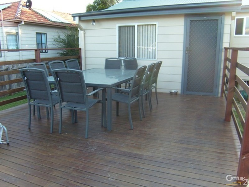 50 Neilson Street, Edgeworth NSW 2285