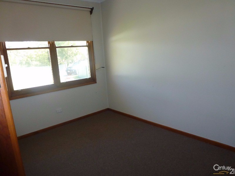 House 4/11 Charlton Street, Barnsley NSW 2278