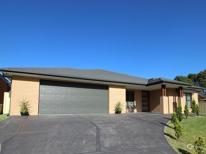 30 Calancra Avenue, Cameron Park NSW 2285