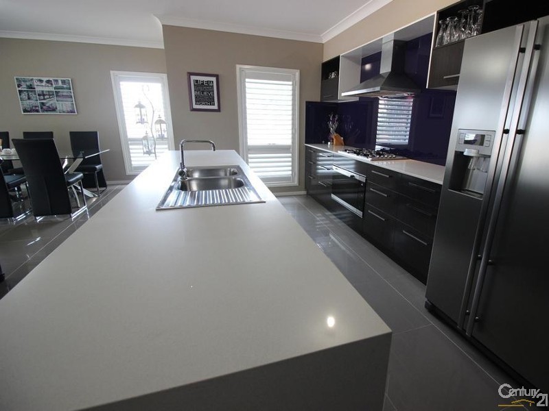 36 Beluga Drive, Cameron Park NSW 2285