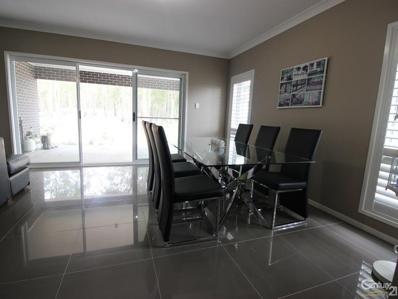 36 Beluga Drive, Cameron Park NSW 2285