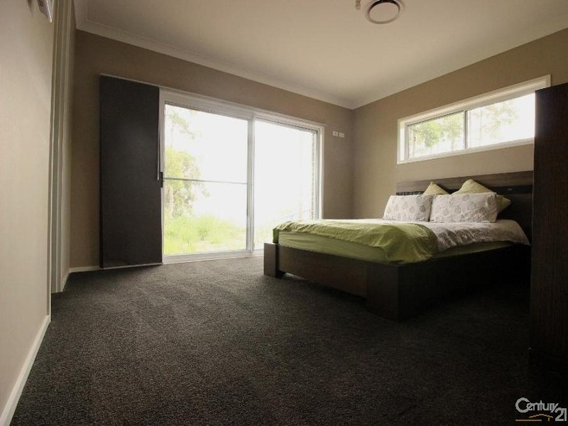 36 Beluga Drive, Cameron Park NSW 2285