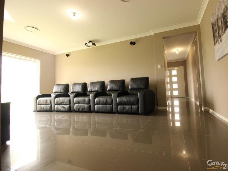 36 Beluga Drive, Cameron Park NSW 2285